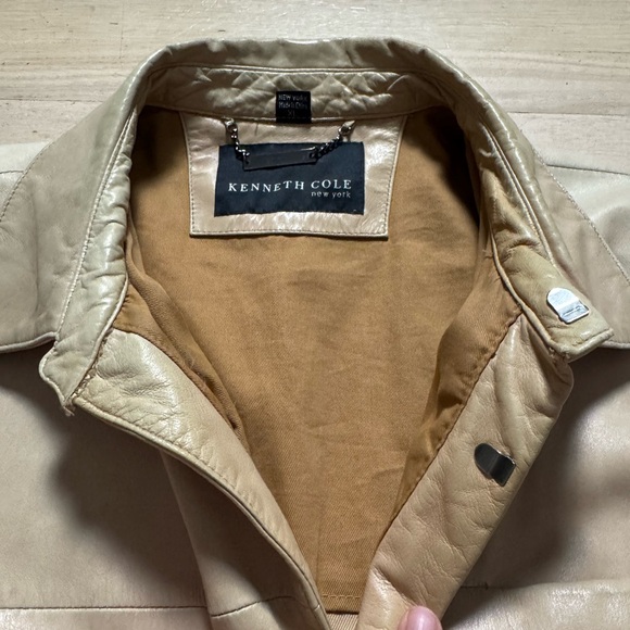 Kenneth Cole Cream stained Leather Jacket - Picture 3 of 7
